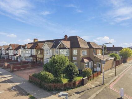 Eastern Avenue, Ilford, Redbridge