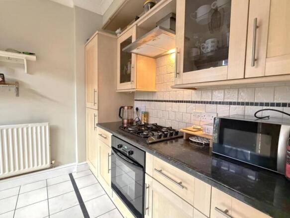 1 bed Flat for sale Image 6