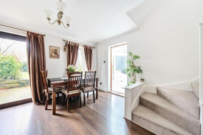 Sitting/Dining Room