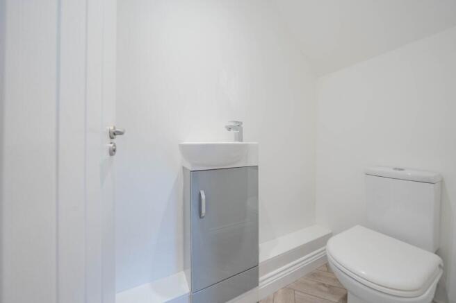 2 bed Terraced for sale Image 9