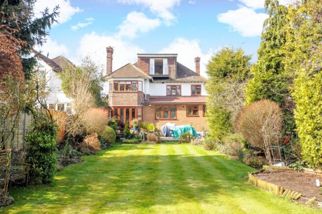 garden and rear view