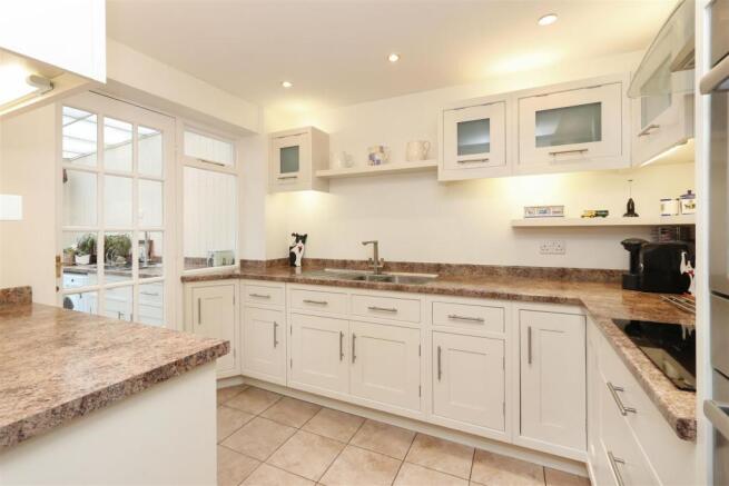 Kitchen.jpg