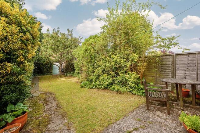 Generous Westerly Facing Garden