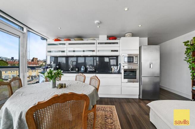 Kitchen/Dining Area