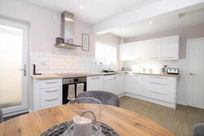 Kitchen/Breakfast Room