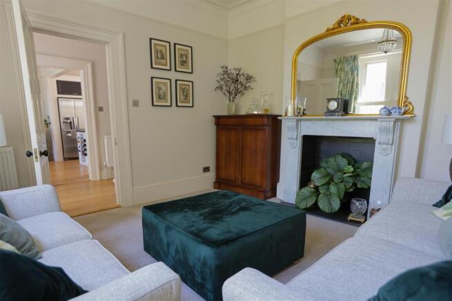SITTING ROOM