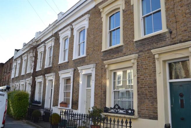 Hadley Street Exteri