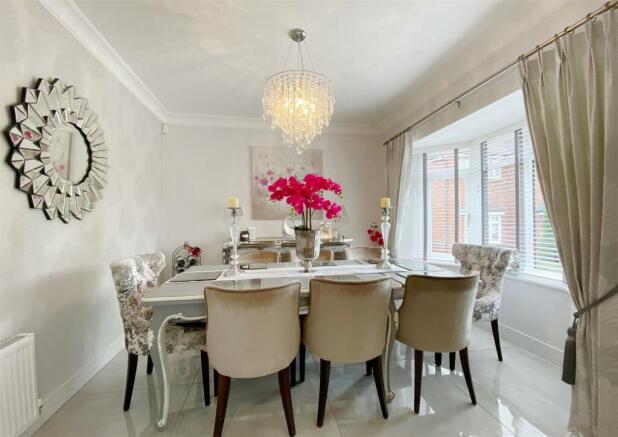 8 The Moat House-Dining Room.jpg