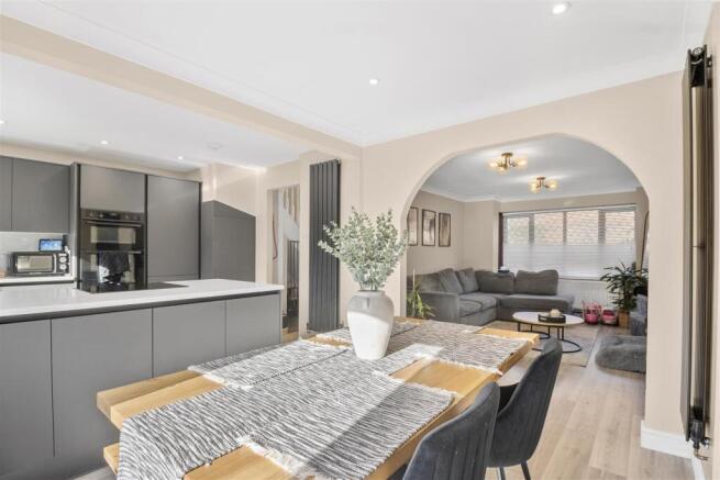 Open Plan Living Accommodation