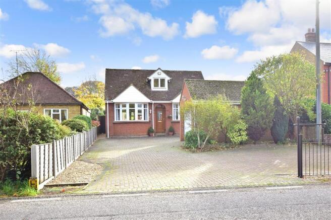 Driveway/Parking