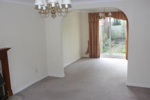 10, Coed Camlas, New Inn, Pontypool NP4 8RR