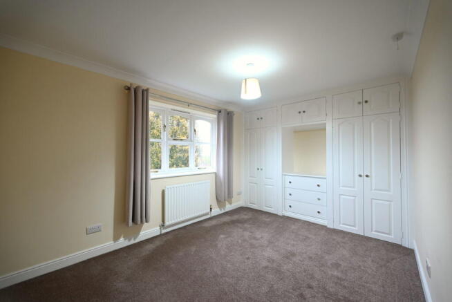 3 bed Detached Bungalow to rent Image 11