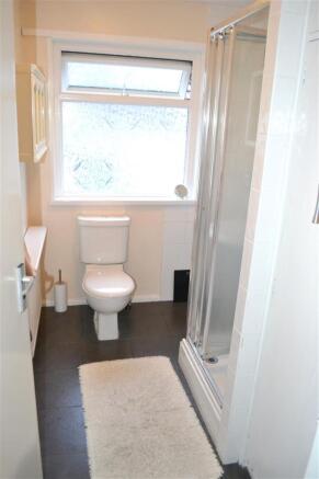 Shower room.JPG