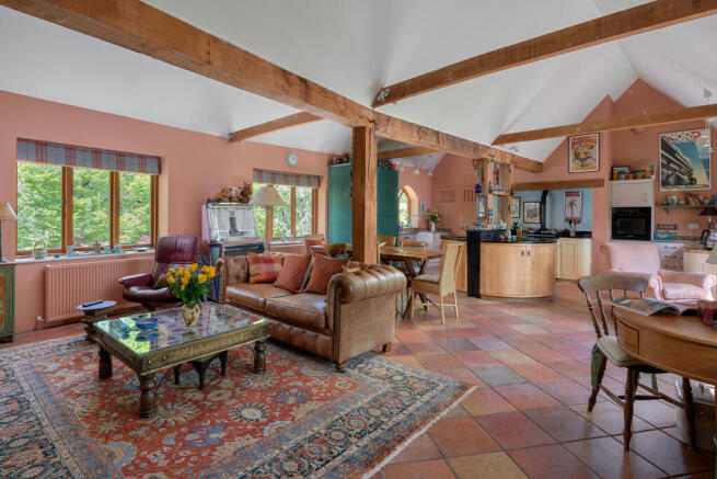 Kitchen/Breakfast...