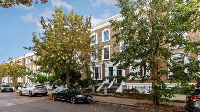 Flat B, 52 Oakley Road, Islington, London, N1 3LS