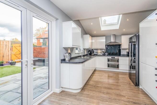 Kitchen/Dining Room