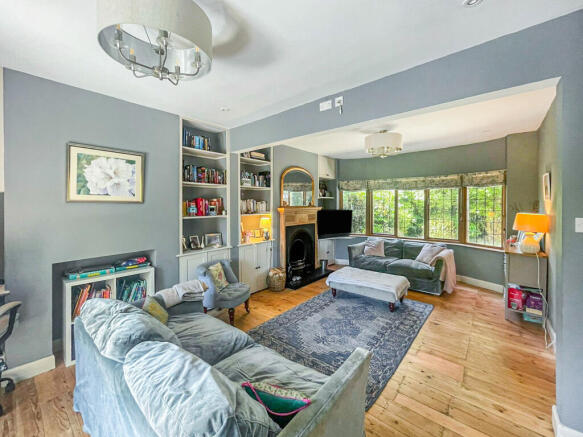 3 bed Semi-Detached for sale Image 4