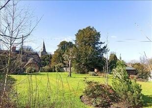 Garden & Church View