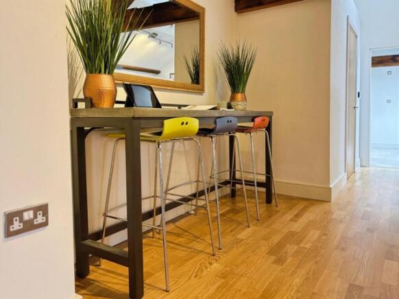 2 bed Maisonette for sale Image 9