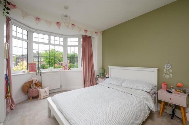 4 bed Semi-Detached for sale Image 12
