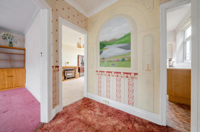 3 bed Semi-Detached for sale Image 4