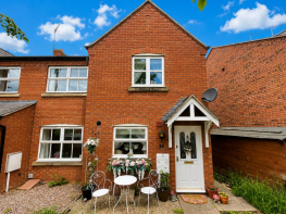 22, The Poplars, Alcester B50 4FJ