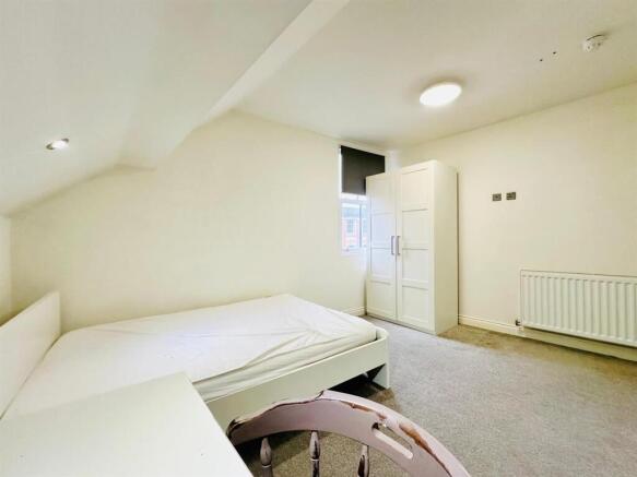 WhatsApp Image 2024-10-07 at 09.52.59.jpeg