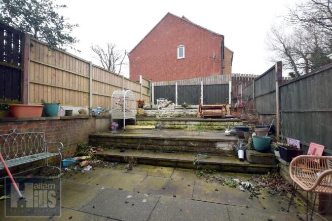 3 bed Terraced to rent Image 11