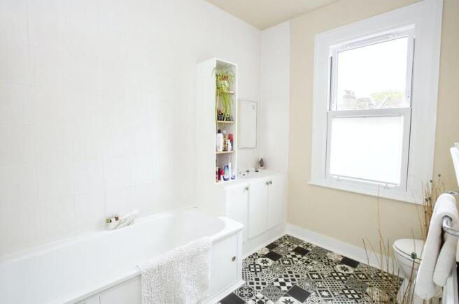 Photo 10