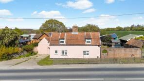 Hill Cottage, Leiston Road, Saxmundham IP17 3LY