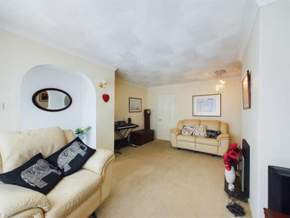 Lounge - alternative view