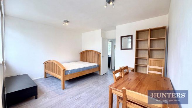 Bedroom pt2.png