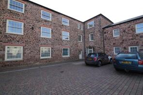 Flat 2, 4, Perreyman Square, Tiverton EX16 6GZ