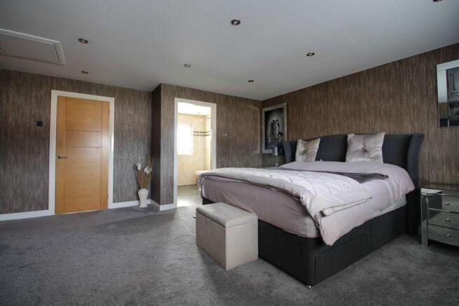 Bedroom 1 (Double with Ensuite)