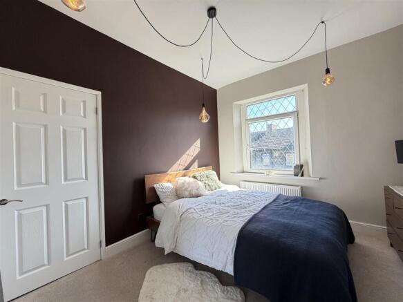 2 bed House for sale Image 12