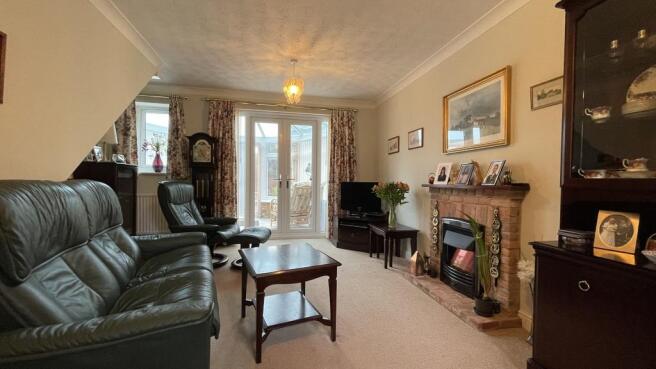 Living room1.JPG