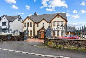 32, Heol Hen, Five Roads, Llanelli SA15 5HJ