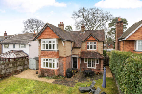 Red House Lane, Elstead, Godalming, Surrey, GU8
