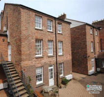 11, The Octagon, Middle Street, Taunton TA1 1RT