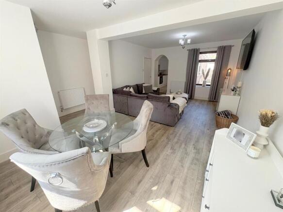 Lounge / Diner