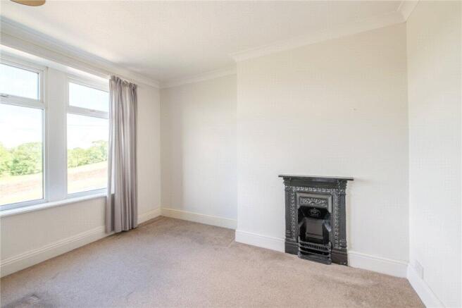 3 bed Semi-Detached for sale Image 8