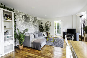Flat 3, 79 85, Hackney Road, Hackney, London E2 8FD