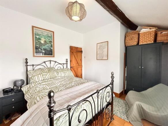 2 bed Terraced for sale Image 9
