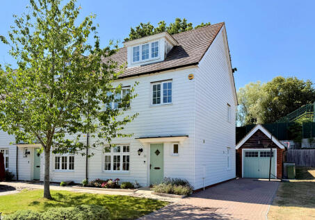 Lancaster Close, Hamstreet