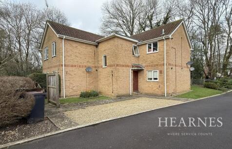 Bay Close, Three Legged Cross, Wimborne, BH21