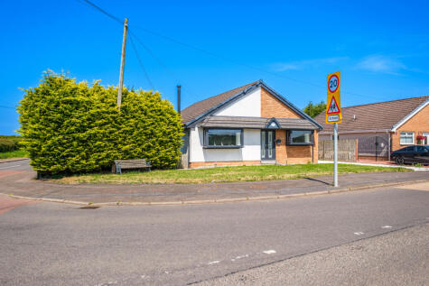 1 Overton Road, Netherburn, Larkhall, ML9