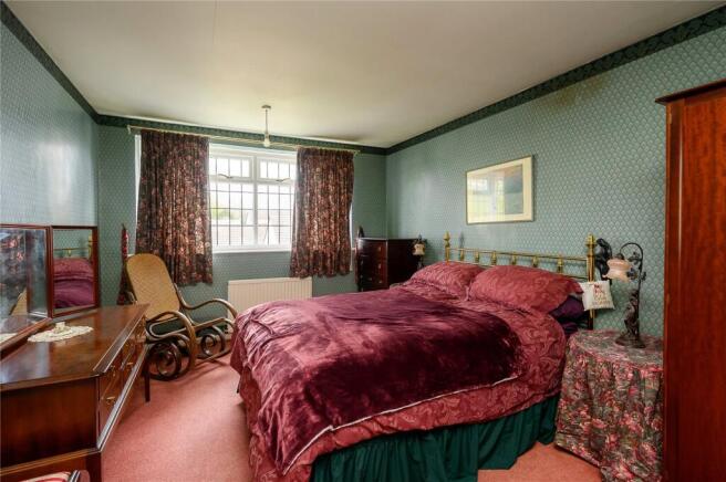 3 bed Detached for sale Image 11