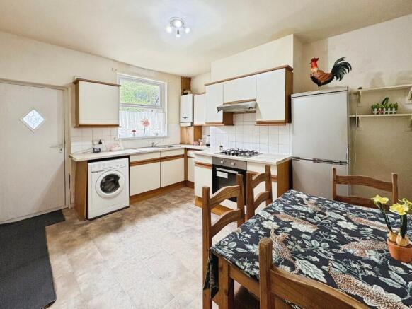 Holme Lane, Sheffield, S6 photo 4