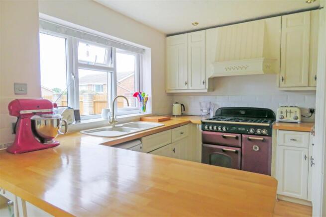 Kitchen / Breakfast