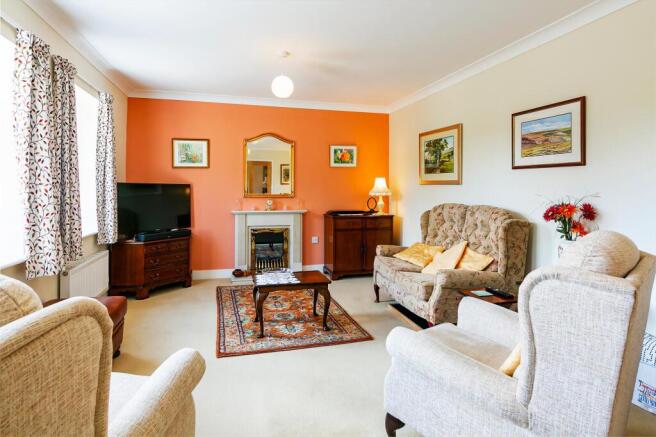 3 bed Bungalow for sale Image 11
